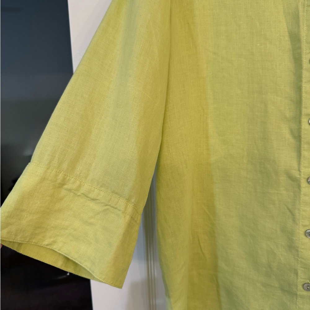 Chico’s No Iron 100% Linen Lime Green Button-Up Shirt - Picture 3 of 7